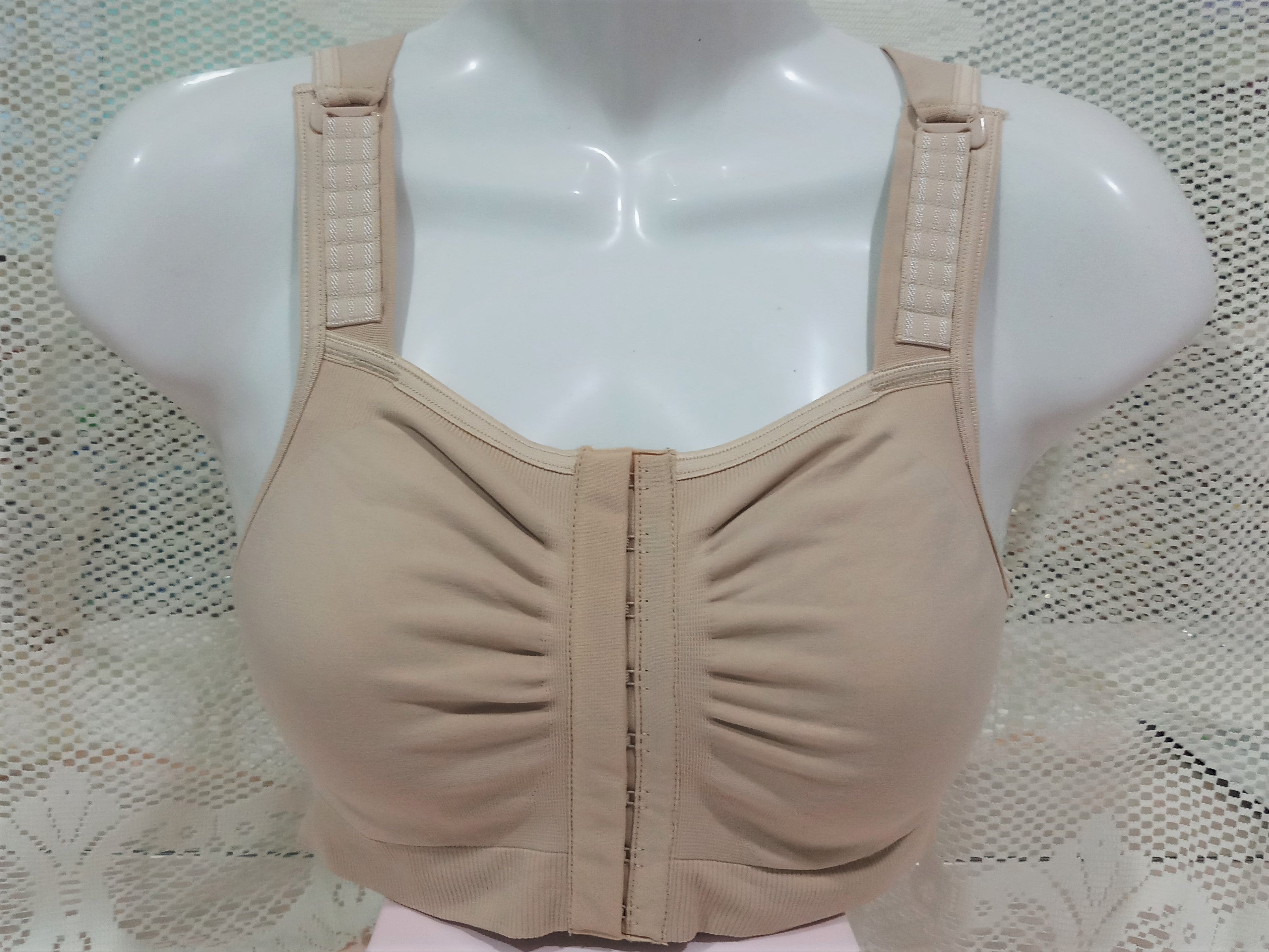  Customer reviews: CAREFIX Mary Front Close Post-Op Bra for  Women - Comfortable Compression Bra - Mastectomy and Lumpectomy