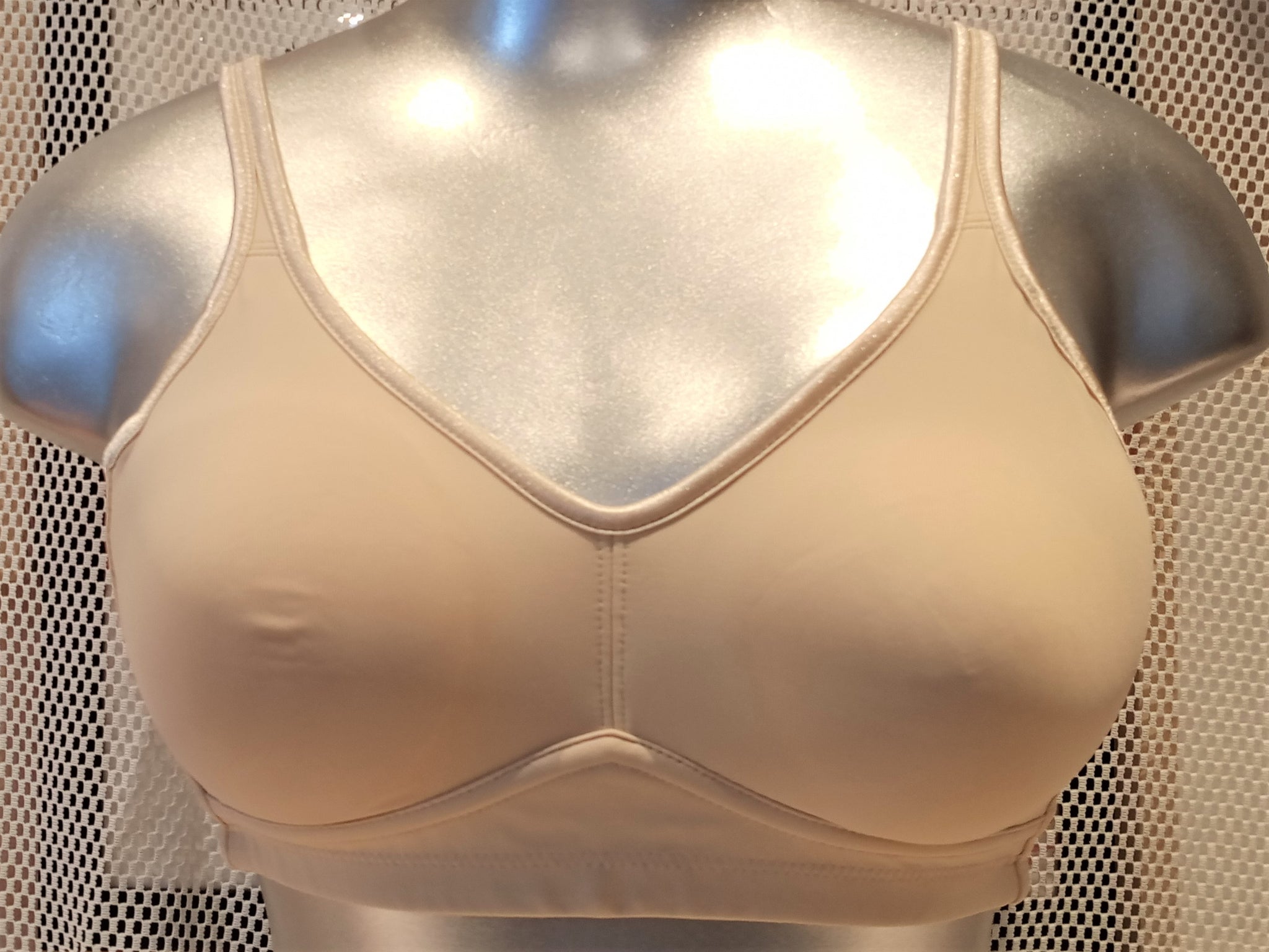 NJ7045 Beth Seamfree T-Shirt Mastectomy Bra